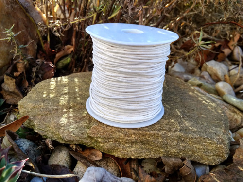 Voskovaná šňůra (∅1mm, délka 5m) - bílá