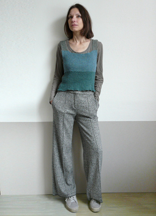 Vesta šedozelená krátka — foto 1