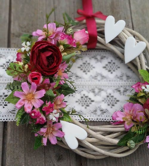 Věneček se srdíčky — foto 1