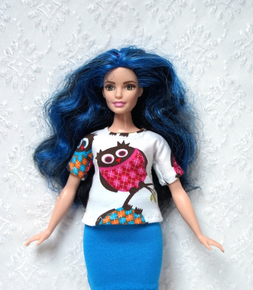 Tričko pro Barbie - curvy - baculku — foto 1