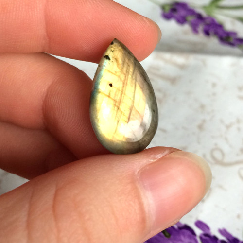 Labradorit kabošon (21x12x5 mm, 13,20 Ct, L289)
