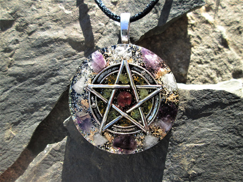 Org. ,, Pentagram obranné magie " s ametysty — foto 1