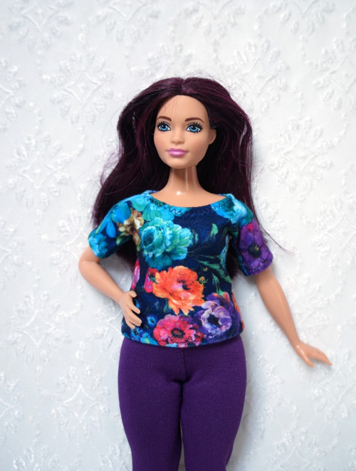 Tričko pro Barbie - curvy - baculku — foto 1