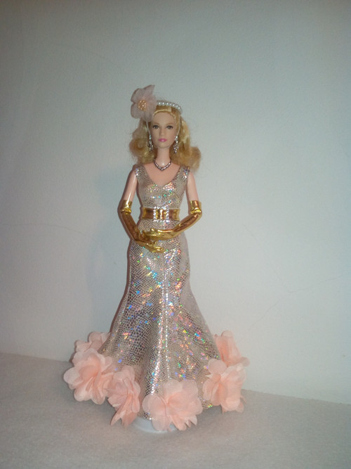 Večerní šaty pro Barbie — foto 1