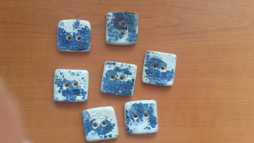 Keramické knoflíky