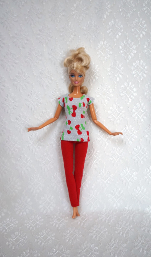 Komplet pro Barbie — foto 1