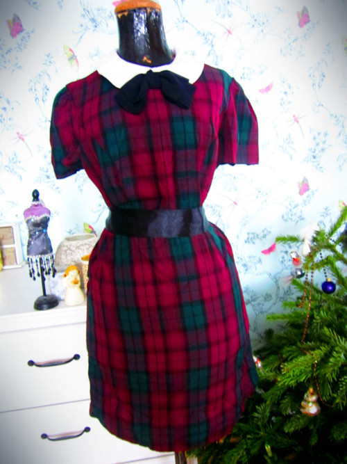 Šaty tartan půvabné — foto 1