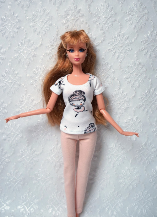 Komplet pro Barbie — foto 1