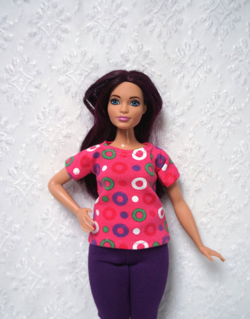 Tričko pro Barbie - curvy - baculku — foto 1