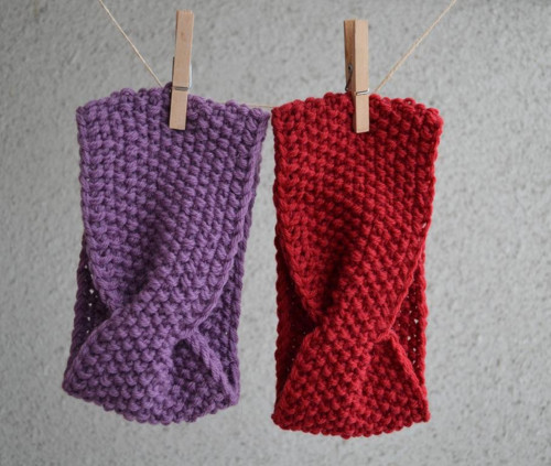 Čelenka Kwapa v červené — foto 1