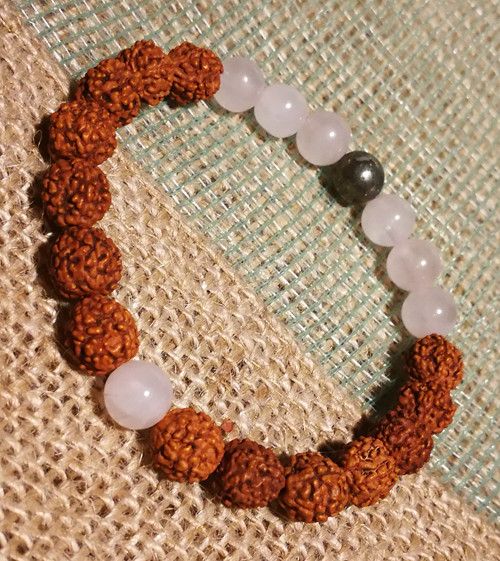 Náramek - růženín, pyrit, rudraksha — foto 1