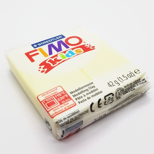 FIMO, krémová se třpytkama, 42g