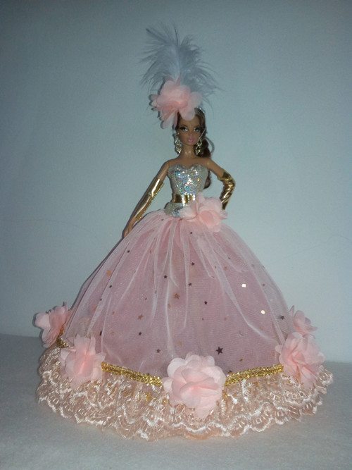 Šaty pro Barbie — foto 1