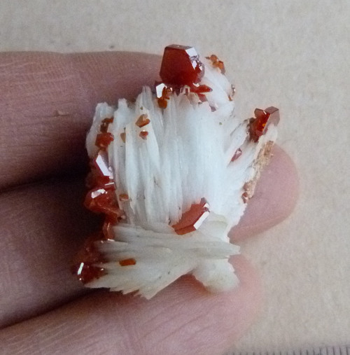 Vanadinit, baryt - 3,3 cm — foto 1