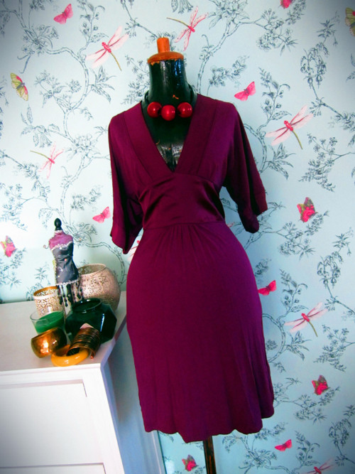 Šaty violet Asia inspirace — foto 1