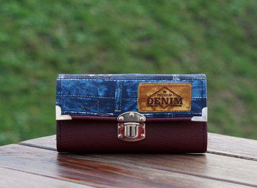 Peněženka Denim vínová, 18 karet, prostorná,
