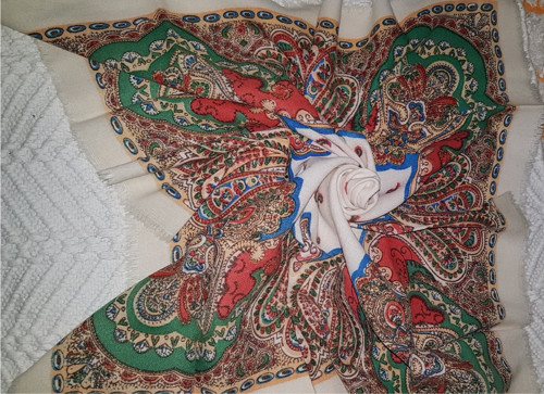 Babiččin šátek č. 3 — foto 1