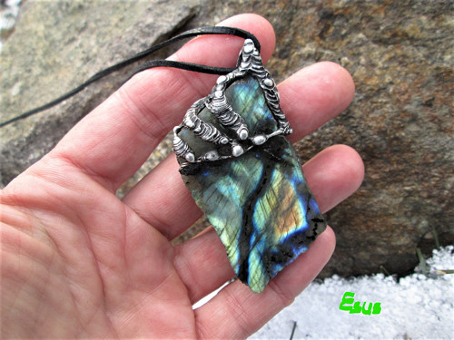 Šperk ,, Mystic " — foto 1