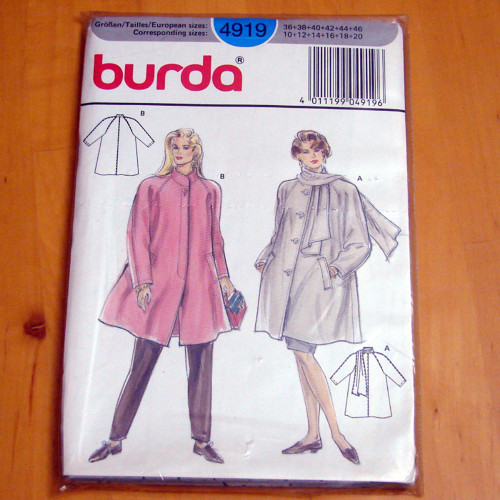Burda 4919 - střih