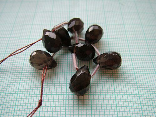 Záhněda brioletky - 12x7mm