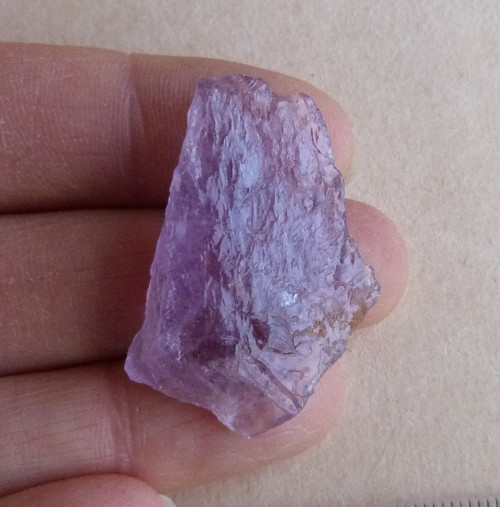 Ametyst surový - 3,6 cm — foto 1