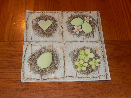 Ubrousek na decoupage - 4 hnízda s vajíčky