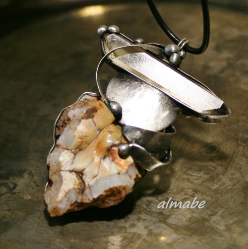 Surováček (chalcedon) — foto 1