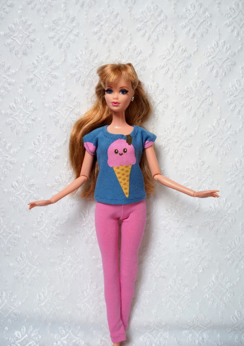 Komplet pro Barbie — foto 1