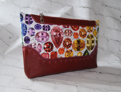 VELKÁ toaletní taštička - DÉMANTY NA BÍLÉ