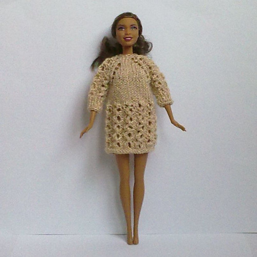 Oblečky pro Barbie (zlaté) — foto 1