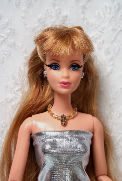 Šperk pro Barbie s kamínkem — foto 1