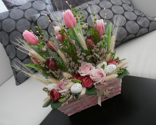 Ošatka s tulipány - růžová — foto 1