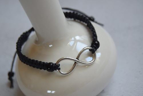 Shamballa náramek nekonečno černý — foto 1