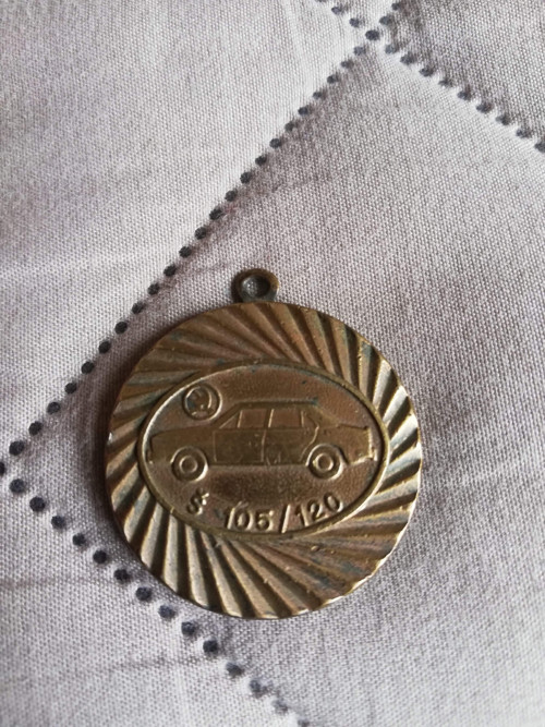 Medailon — foto 1