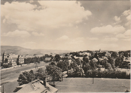Nem1/vysoke nad jizerou-v pozadi krkonoše-žalý