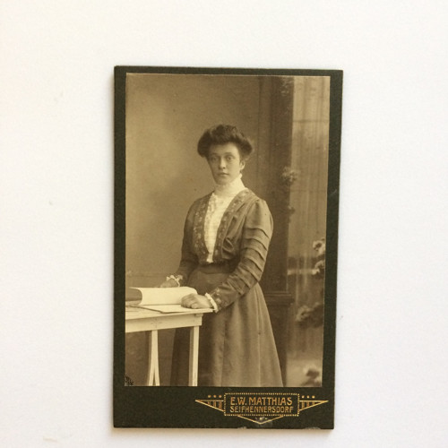 Vizitka - ateliér E. W. Matthias — foto 1