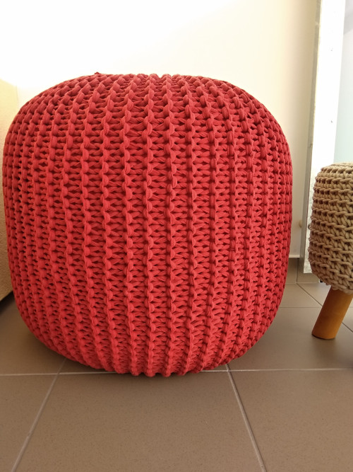 MEGA PUFF "tmavěčervený"/průměr-55,výška-52cm/ — foto 1