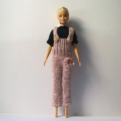 Oblečky pro Barbie — foto 1