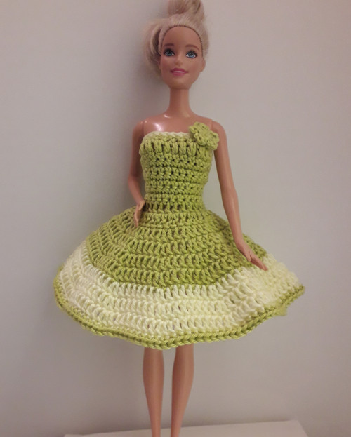 Šaty pro Barbie — foto 1