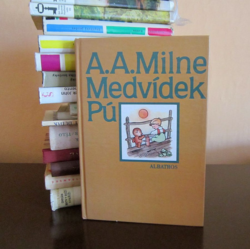 A. A. Milne - Medvídek Pú — foto 1