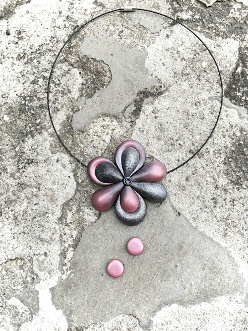 Květ- Pastel smoke pink — foto 1