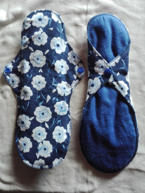 Noční vložka (poporodní)
