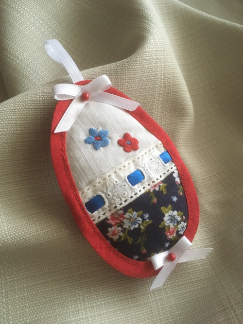 Kytičková kraslice