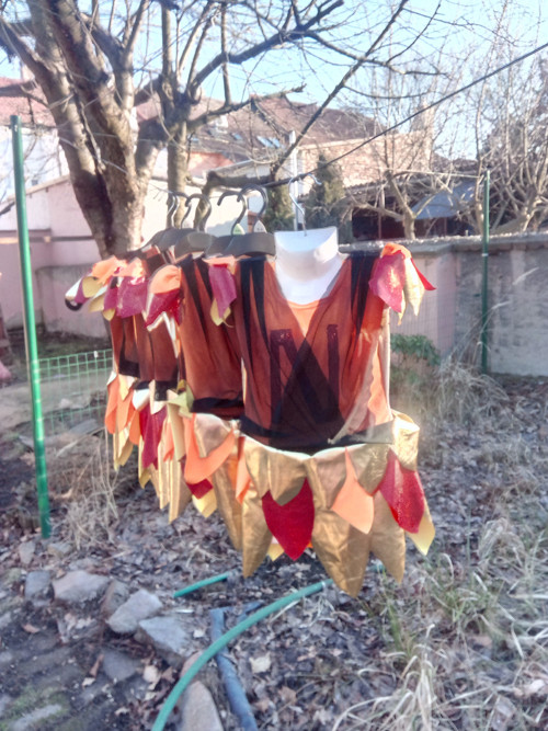 Kostým — foto 1