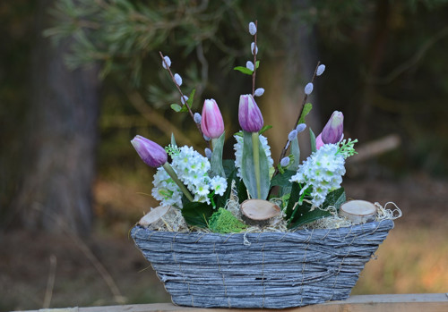 Aranžmá,,tulipány na lodi ,, — foto 1