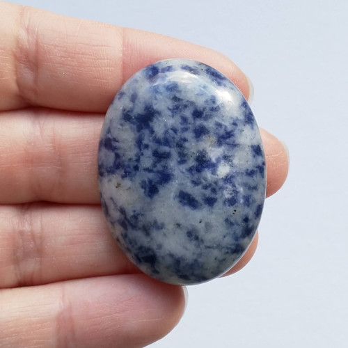 Sodalit 2 kabošon 3 x 4 cm