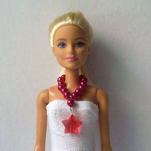 Šperky pro Barbie - náhrdelník — foto 1