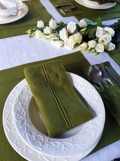 Lněný ubrousek Obsession Green