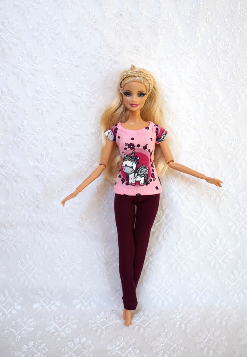 Komplet pro Barbie — foto 1