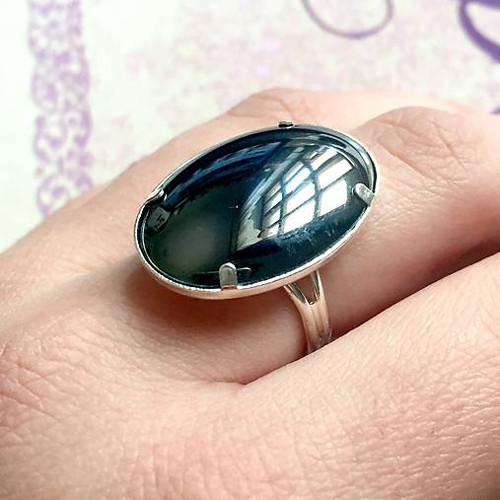 Prsten s hematitem starostříbro #2027